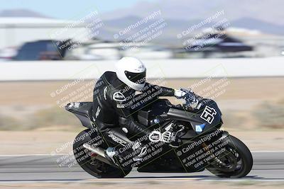 media/Jan-15-2026-Racers Edge (Thu) [[dfebeb70ab]]/2-A Group/Session 3 (Turn 15 Inside Pans)/